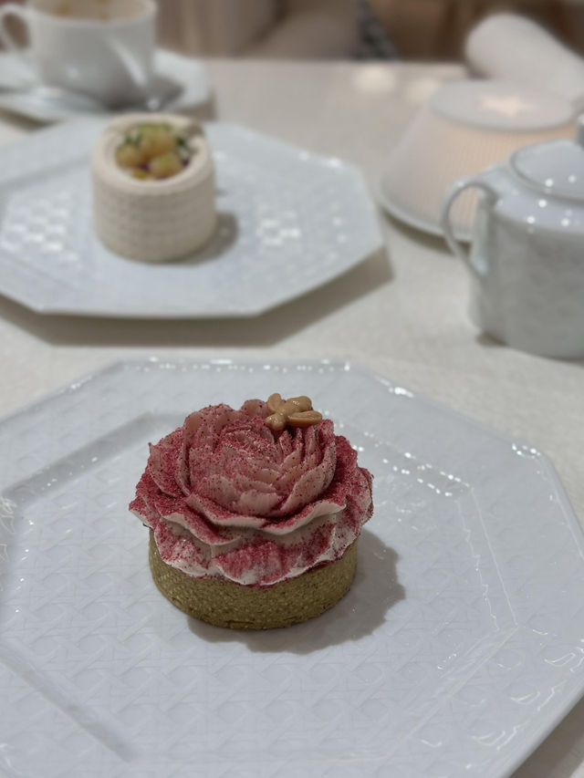 東京銀座｜Dior Cafe 下午茶奢華體驗💎
