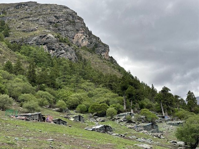 六月稻城亞丁珍珠海景區旅行攻略 