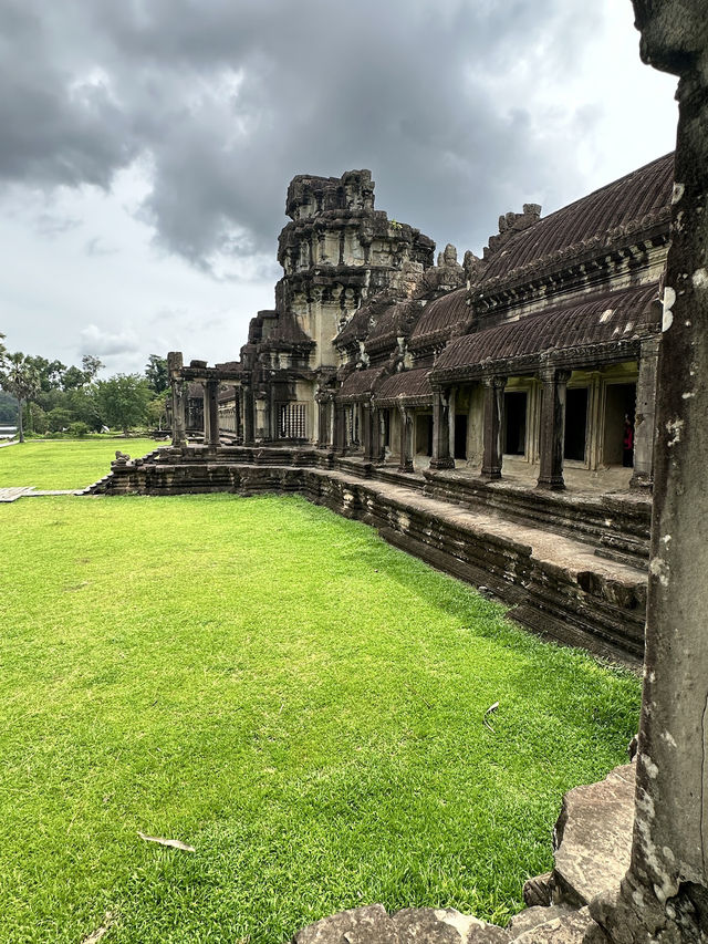 Angkor Wat Day Trip From Phnom Penh, Here Is how To do it! It’s Possible! 