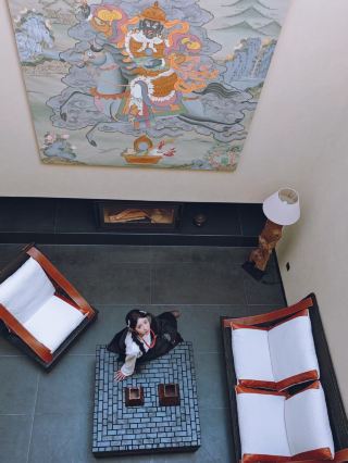 Dukezong Ancient Town｜A Healing Journey with Floor Heating, Oxygen, and Butter Tea