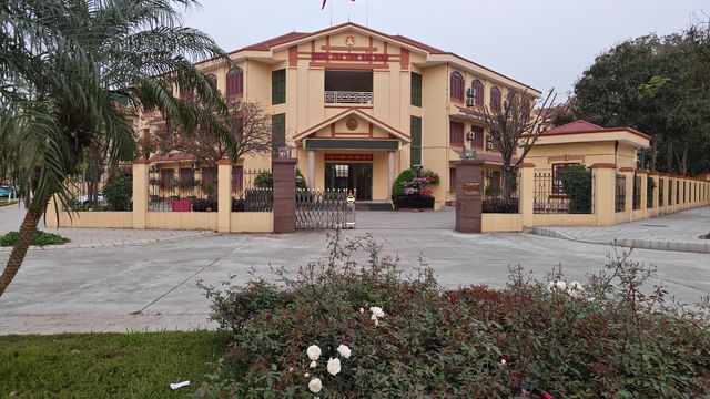 附近轉了一圈,大馬路公園等形象工程和街道各有各的特別 附近轉了一圈,大馬路公園等形象工程和街道各有各的特別