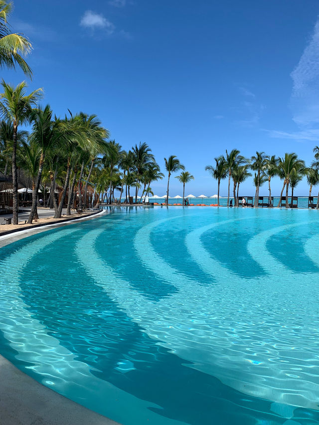 Memorable Stay at Dinarobin for Our 50th Anniversary