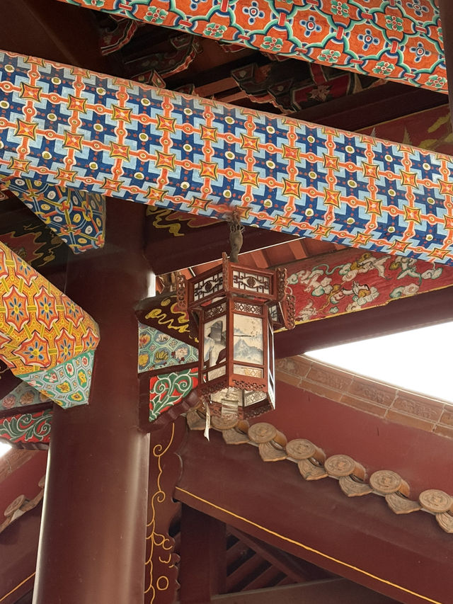 南岳 / 聖公聖母殿 南岳 / 聖公聖母殿