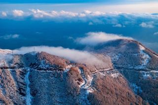 六盤山紅軍長征観光区の雪景色が圧巻
