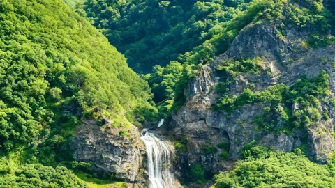 6日間日本旅行、シニア世代にぴったりの旅行ガイド — traveler post in 千歳