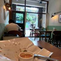 เฮนรีฟราย : Fried Chicken & Homemade Food