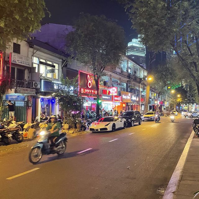胡志明市簡約風精品酒店 (M Hotel Saigon)