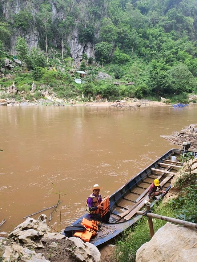 ล่องเรือแม่น้ำเมย บ้านห้วยปลากอง | ตาก