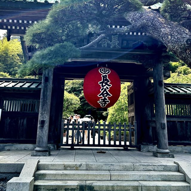 Sightseeing at Hase-dera Temple 