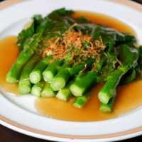 ทานอาหารกวางตุ้งและอาหารเสฉวนรสชาติต้นตำรับ