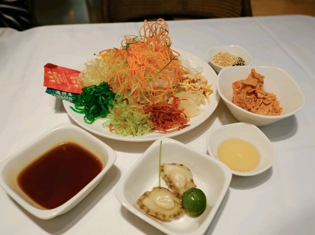 新年意頭滿滿。嚟返個鮑魚撈起