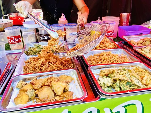 เปิดพิกัดร้านเด็ด!! หาดลับพัทยา 