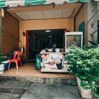 ตำนานก๋วยเตี๋ยวน่าลอง ย่านเมืองเก่าสงขลา🍲✨