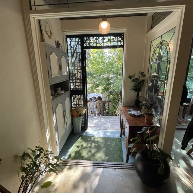 🌸연남동 테라스가 있는 볕 좋은 카페, 연남동벚꽃집