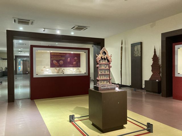 รวมโบราณวัตถุ ’พิพิธภัณฑสถานแห่งชาติ เชียงใหม่’