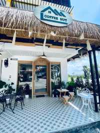 Coffee Hut 