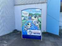 北海道・千歳。千歳川に設置された『インディアン水車』と『サケの慰霊塔』と『千歳水族館』