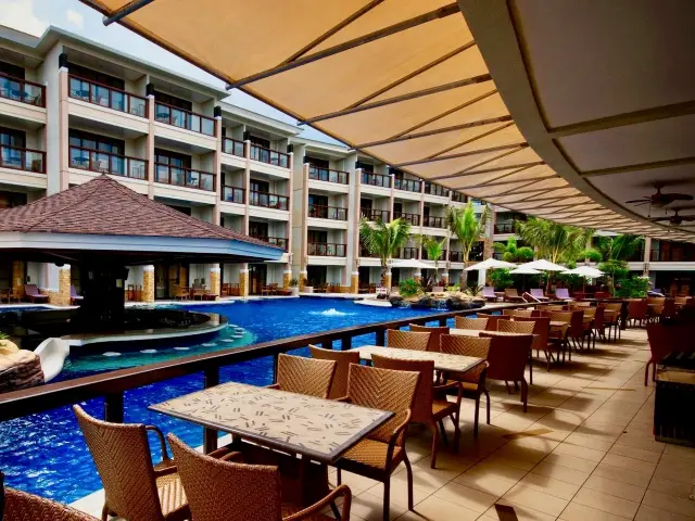 Lunch buffet at Henna lagoon resort