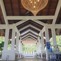 Experience Double Tree By Hilton Damai Laut