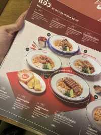 ย้อนเวลาไปกินกระเพราชื่อดังที่สยามเซ็นเตอร์ 
