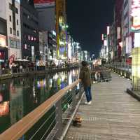 오사카에서 느끼는 번화가의 생동감 도톤보리