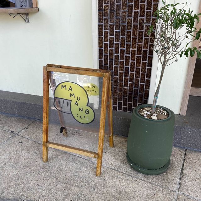バンコク　マムアンカフェ