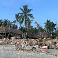ชาร์จแบตให้ตัวเองที่ Coco sawi homestay ชุมพร