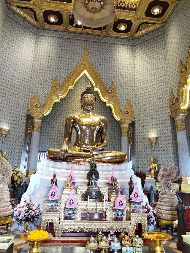 วัดไตรมิตรวิทยารามวรวิหาร