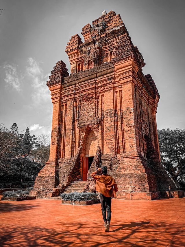 Champa NHAN TOWER - Phu Yen