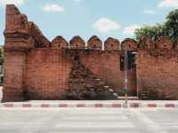 ประตูท่าแพ (Tha Phae Gate)