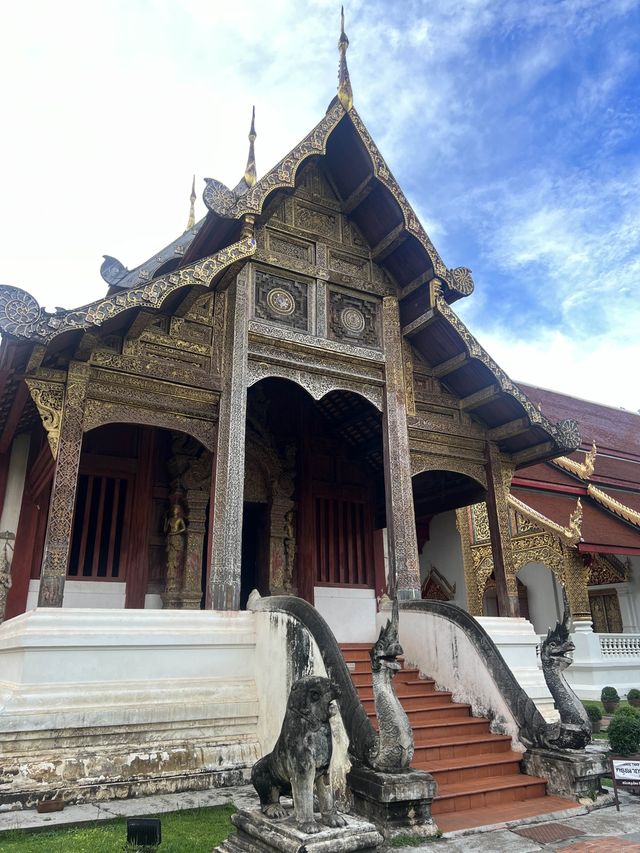 ขอพรที่วัดพระสิงห์ เมืองเชียงใหม่ 🙏🏻