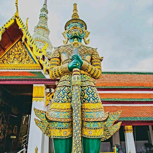 Wat Phra Sri Rattana Satsadaram