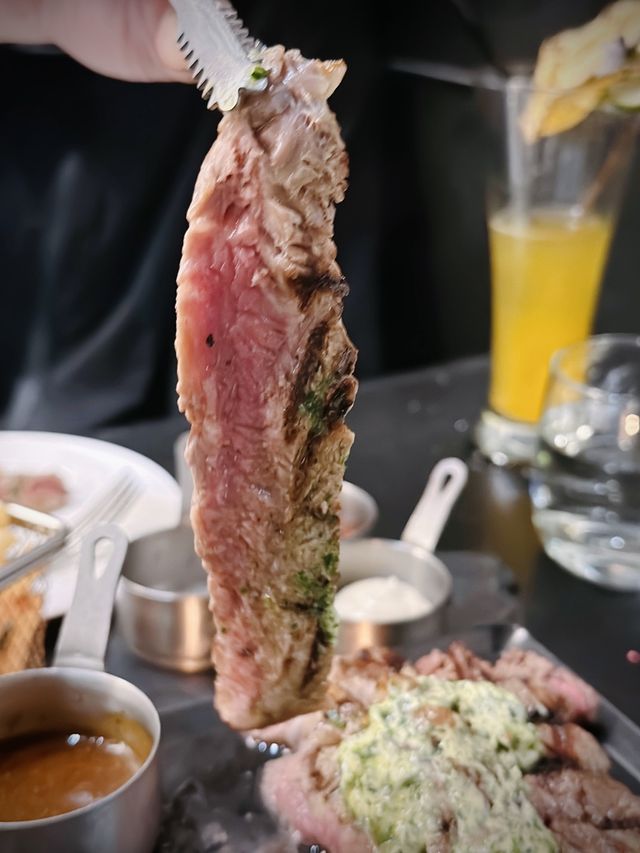 高水準西餐 | 必點煙燻肉眼扒 