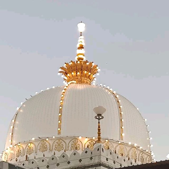 Famous Sufi shrine in the World - Ajmer 