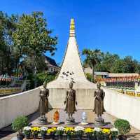 วัดสระประสานสุข