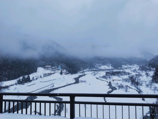 Tateyama Sanroku Ski Area  