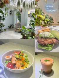 🌿森林系質感網美餐廳「午葉Leaves Cafe」🌿