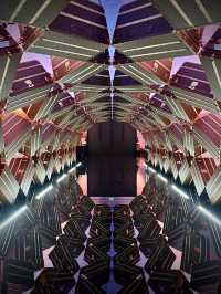 นิทรรศการประวัติศาสตร์แห่งความหรูหรา Louis Vuitton