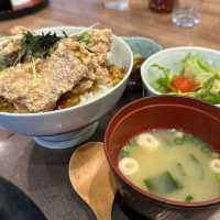 후쿠오카 카이센동 로컬 맛집 야쿠인역 '돈돈'(Dondon)
