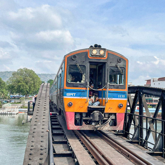 THE BRIDGE | สะพานข้ามแม่น้ำแคว