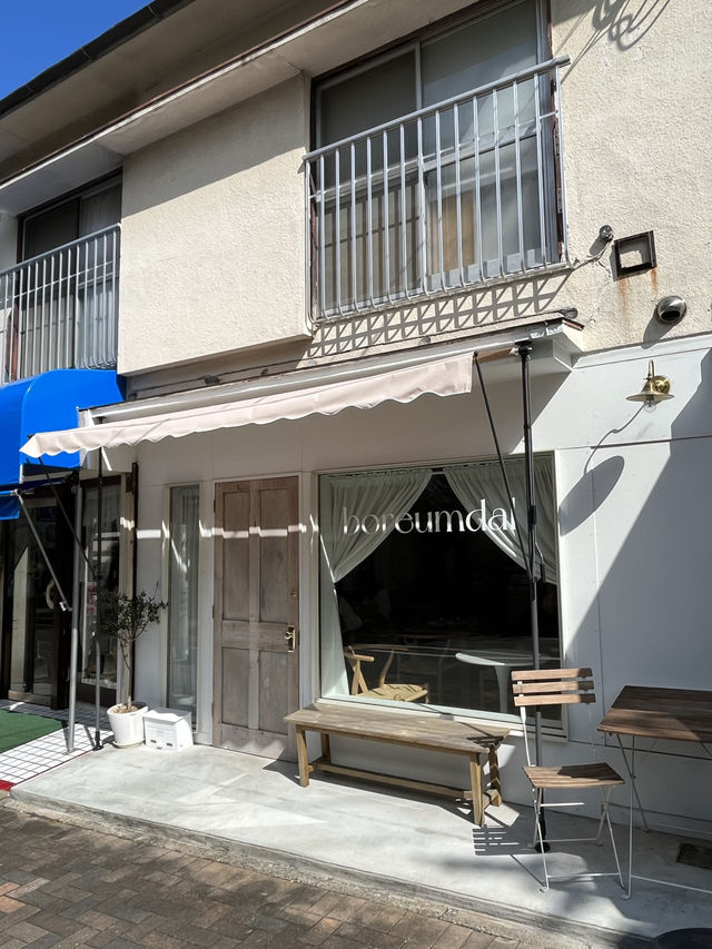 【福岡カフェ】推し活ができる可愛いカフェ♡推しがいなくても大丈夫！