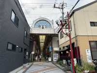 大分・別府。やよい商店街に飾られている『やよい天狗みこし』 