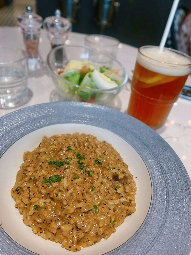 香港CP值高的巴黎小酒館