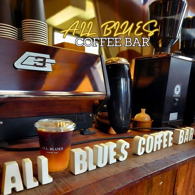 🎂ALL BLUES COFFEE BAR