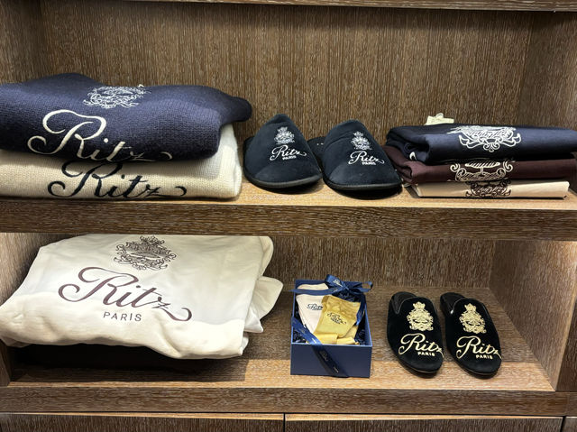 Ritz의 대명사 Ritz Paris에서🤩