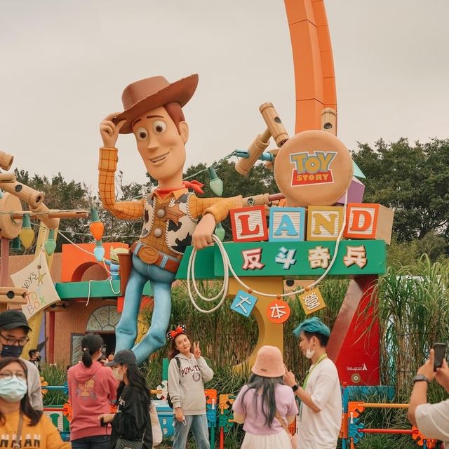 Hong Kong Disneyland 2023 