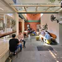 HOUSE OF ETERA | TRENDY AND COZY CAFE IN TEBET , SOUTH JAKARTA 