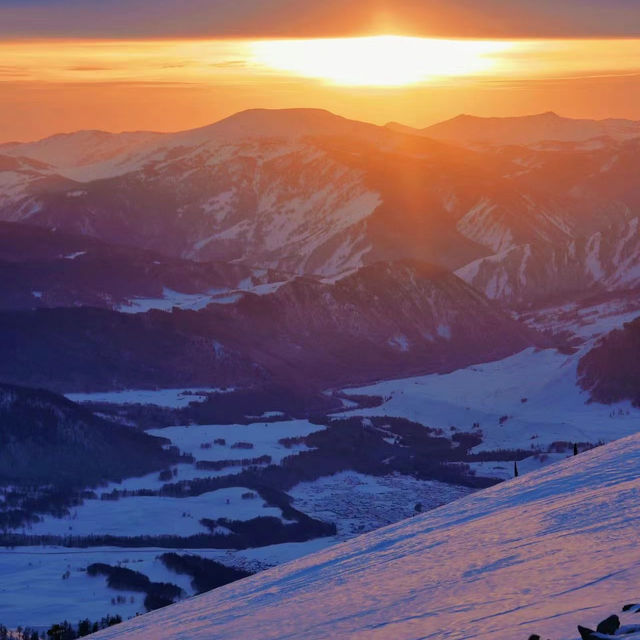 「岩山滑雪場」驚艷雪景