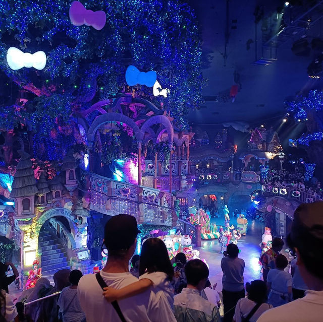 三麗鷗彩虹樂園：Hello Kitty主題樂園，不容錯過