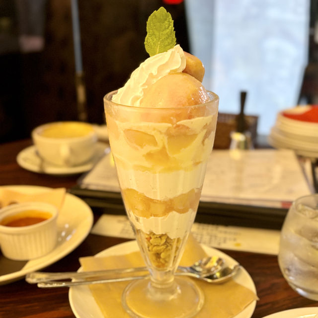 【札幌・すすきの】夜パフェを楽しめるイタリアンダイニングバー「エイトライスフィールド カフェ すすきの店」